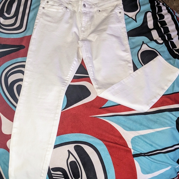 GAP White Skinny Jeans Sleek Modern Fit - Picture 1 of 8